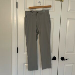 Men's lululemon size 28x30 Classic Fit Trouser